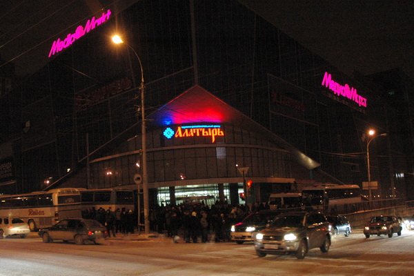 Наступление немецкого Media Markt остановлено на Урале (есть фото)